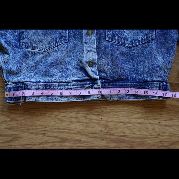 Vintage Acid Washed Denim Jacket - 100% Cotton - Picture 4 of 6